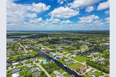 18326 Van Nuys Circle, Port Charlotte, FL 33948 - Photo 7