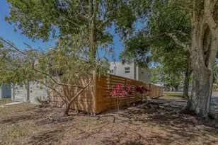 4247 Dr Martin Luther King Jr Street N, Saint Petersburg, FL 33703 - Photo 47