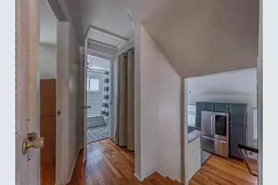 4247 Dr Martin Luther King Jr Street N, Saint Petersburg, FL 33703 - Photo 9