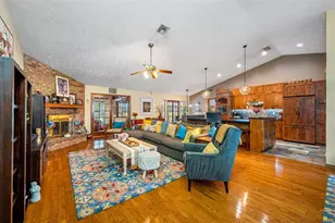 9206 65th Ave E, Bradenton, FL 34202 - Photo 11