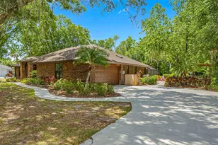 9206 65th Ave E, Bradenton, FL 34202 - Photo 9