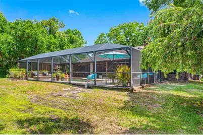 9206 65th Avenue E, Bradenton, FL 34202 - Photo 17