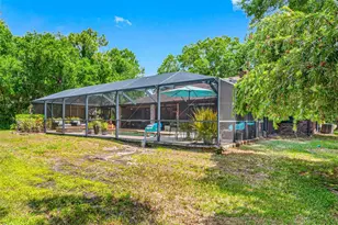 9206 65th Ave E, Bradenton, FL 34202 - Photo 17