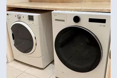 7832 Kavanagh Court, Sarasota, FL 34240 - Photo 17