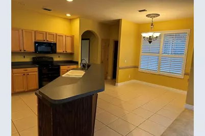 7832 Kavanagh Court, Sarasota, FL 34240 - Photo 11