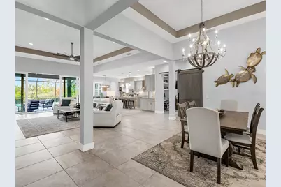 8273 Grande Shores Drive, Sarasota, FL 34240 - Photo 9