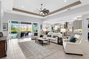 8273 Grande Shores Dr, Sarasota, FL 34240 - Photo 11