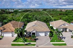 8273 Grande Shores Dr, Sarasota, FL 34240 - Photo 49