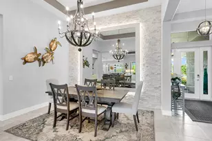 8273 Grande Shores Dr, Sarasota, FL 34240 - Photo 7