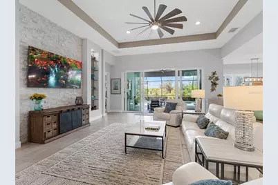 8273 Grande Shores Drive, Sarasota, FL 34240 - Photo 13