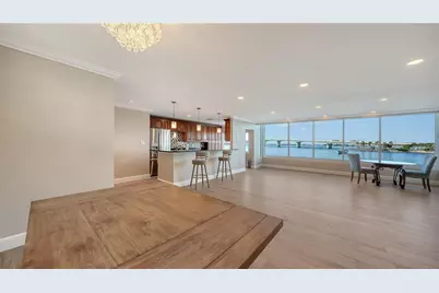 226 Golden Gate Point #23, Sarasota, FL 34236 - Photo 9