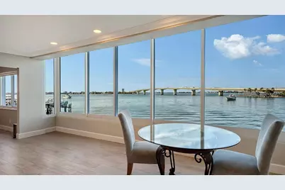226 Golden Gate Point #23, Sarasota, FL 34236 - Photo 7