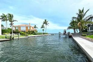 591 Putting Green Ln, Longboat Key, FL 34228 - Photo 67