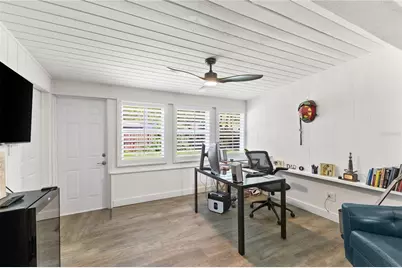 163 Sunway Avenue, Sarasota, FL 34237 - Photo 17