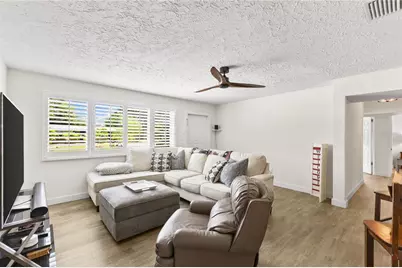 163 Sunway Avenue, Sarasota, FL 34237 - Photo 11