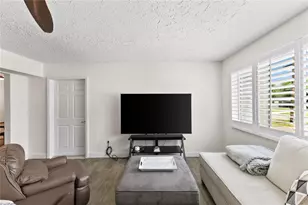 163 Sunway Ave, Sarasota, FL 34237 - Photo 7