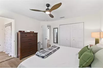 163 Sunway Avenue, Sarasota, FL 34237 - Photo 19