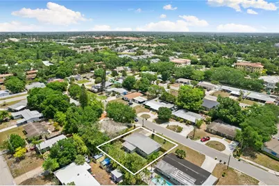 163 Sunway Avenue, Sarasota, FL 34237 - Photo 27