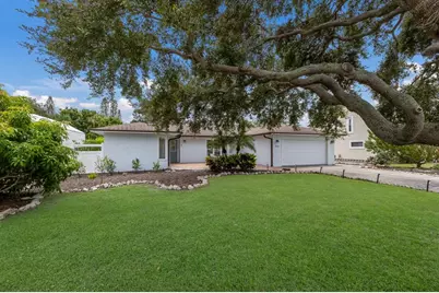 7711 25th Avenue W, Bradenton, FL 34209 - Photo 1