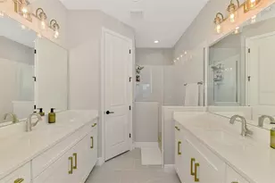 8131 Anthirium Loop, Sarasota, FL 34240 - Photo 37