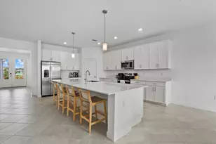 8554 St Kitts Cir, Englewood, FL 34224 - Photo 5