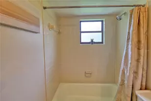 7149 Fairway Bend Cir, Sarasota, FL 34243 - Photo 43