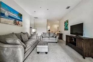 8161 Miramar Way, Lakewood Ranch, FL 34202 - Photo 15