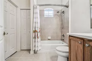 8161 Miramar Way, Lakewood Ranch, FL 34202 - Photo 37