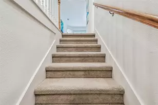 8161 Miramar Way, Lakewood Ranch, FL 34202 - Photo 7