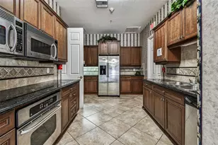 8161 Miramar Way, Lakewood Ranch, FL 34202 - Photo 47