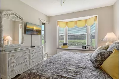 9641 Castle Point Drive #1215, Sarasota, FL 34238 - Photo 17