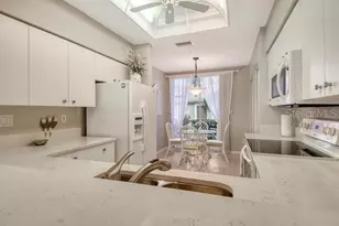 9641 Castle Point Dr, Sarasota, FL 34238 - Photo 9