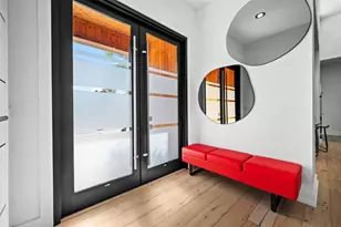 1899 Vamo Way, Sarasota, FL 34231 - Photo 5