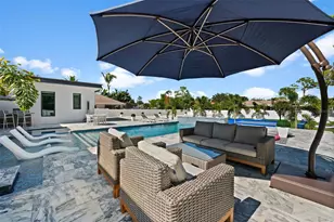 1899 Vamo Way, Sarasota, FL 34231 - Photo 41