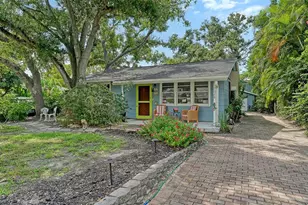 1702 Hillview St, Sarasota, FL 34239 - Photo 45