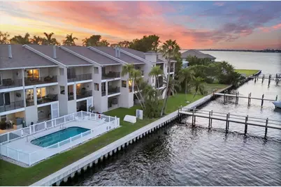 1602 Point Pleasant Avenue W, Bradenton, FL 34205 - Photo 5