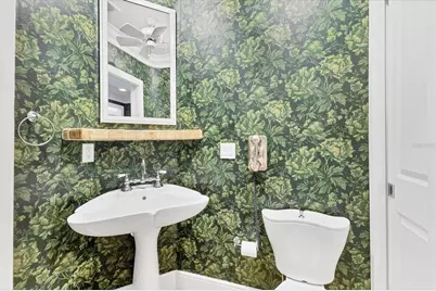 1602 Point Pleasant Avenue W, Bradenton, FL 34205 - Photo 31