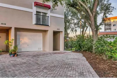 1602 Point Pleasant Avenue W, Bradenton, FL 34205 - Photo 3