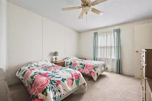 8427 Castle Garden Rd, Palmetto, FL 34221 - Photo 17