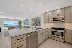 4500 Gulf of Mexico Dr, Longboat Key, FL 34228 - Photo 9