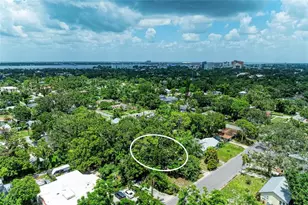 2418 12th Ave W, Bradenton, FL 34205 - Photo 5