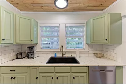 2418 12th Avenue W, Bradenton, FL 34205 - Photo 17