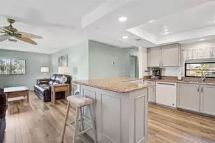 1697 Northampton St, Venice, FL 34293 - Photo 9