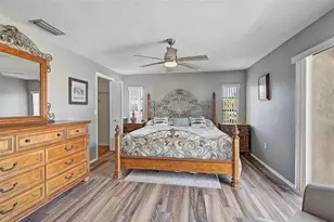 1697 Northampton St, Venice, FL 34293 - Photo 27