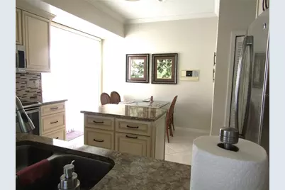 3881 Chatsworth Greene Court #20, Sarasota, FL 34235 - Photo 13