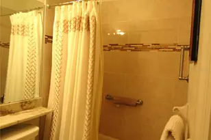 3881 Chatsworth Greene Ct, Sarasota, FL 34235 - Photo 33