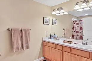 8230 72nd St E, Bradenton, FL 34201 - Photo 21