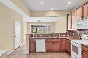 8230 72nd St E, Bradenton, FL 34201 - Photo 11