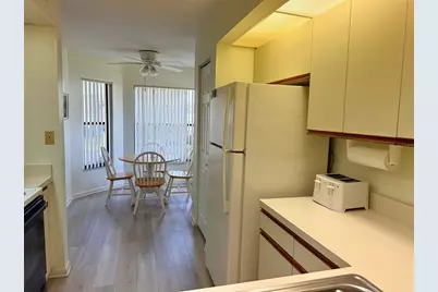 4420 46th Avenue W #101, Bradenton, FL 34210 - Photo 9