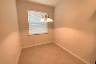 7886 Moonstone Dr, Sarasota, FL 34233 - Photo 9